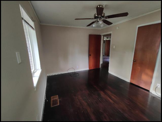 Building Photo - 20 Glenmere Dr