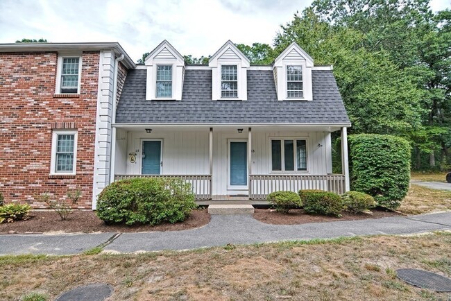 Building Photo - 13 Colonial Dr