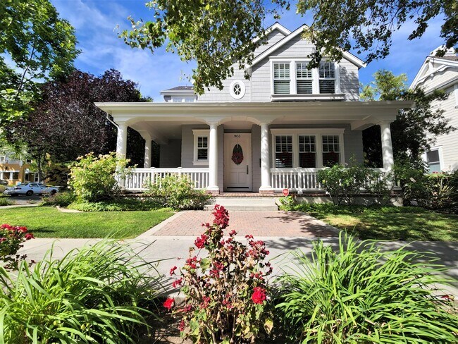 Primary Photo - Updated Home Available Now in Downtown Pal...