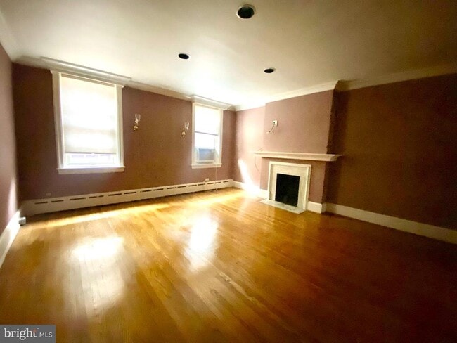 Building Photo - 1709 Rittenhouse Square