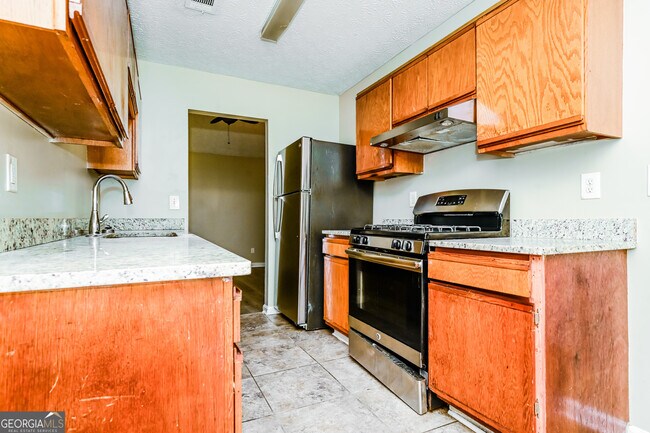 Building Photo - 3463 Newberry Downs Ln