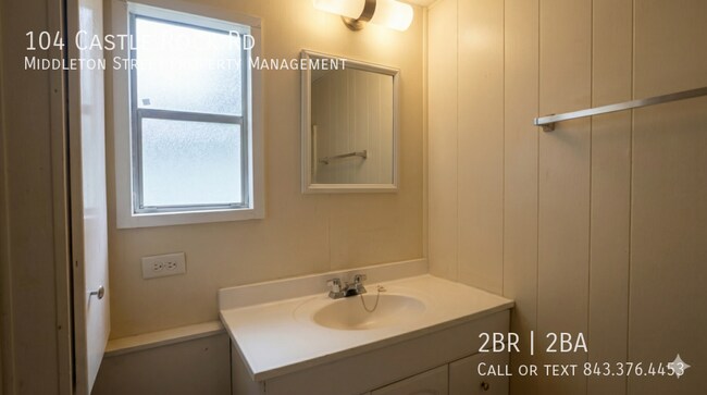 Building Photo - 104 Castle Rock Rd