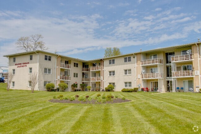 Exterior - Hillside Terrace Apartments