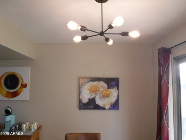 Building Photo - 11029 W Caron Dr