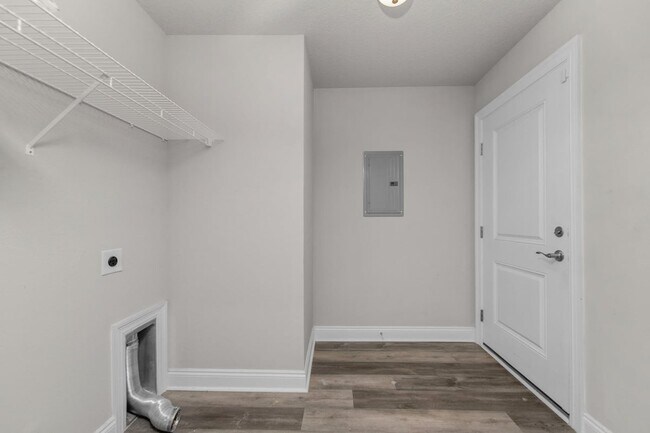 Building Photo - 7424 Gordon Evans Rd