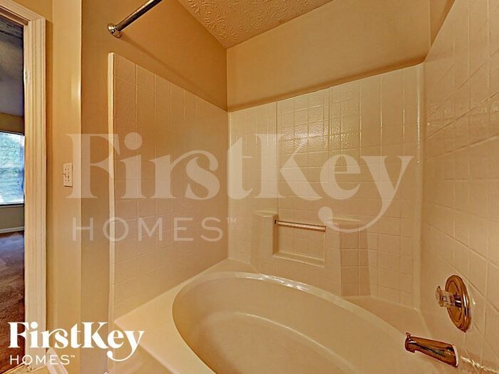 Building Photo - 1257 Summerstone Trace