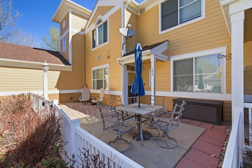 Building Photo - 1907 Grays Peak Dr