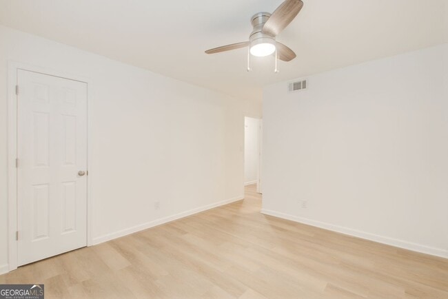 Building Photo - 510 Northridge Rd
