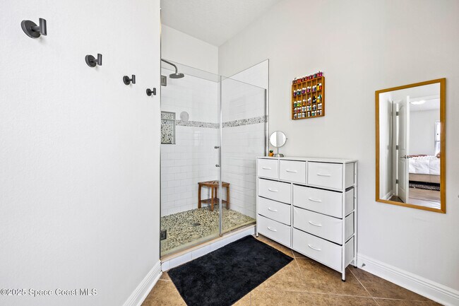Building Photo - 1236 Alaqua Way