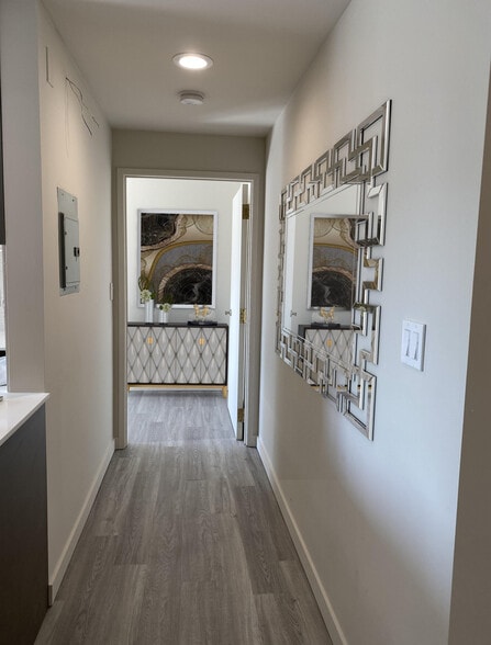 Hallway to Master Bedroom - 2522 Taraval St