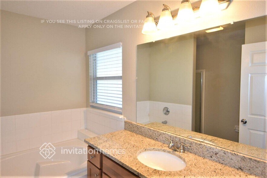Building Photo - 2543 Dwyer Ln