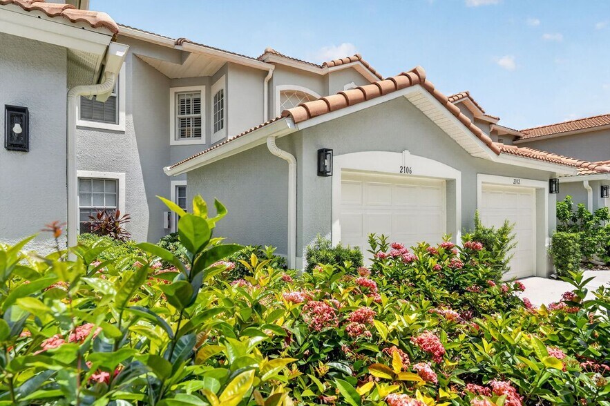 Building Photo - 1285 Sweetwater Cove