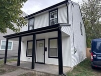 Building Photo - Fully renovated inside and out -  3 bedroo...