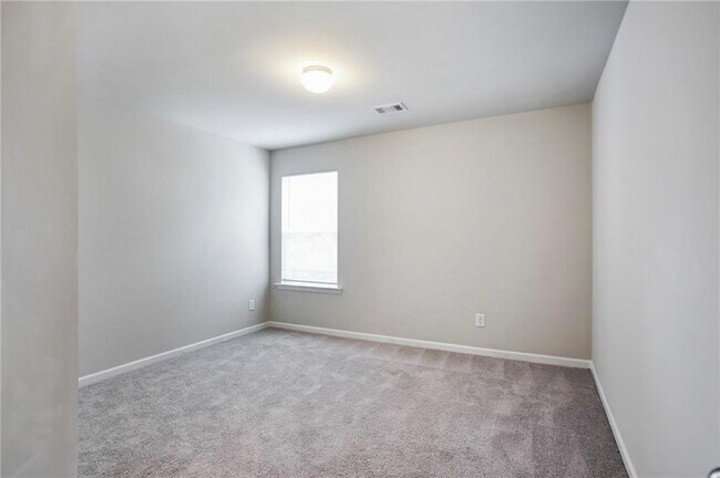 Building Photo - 212 Ridge Valley Dr