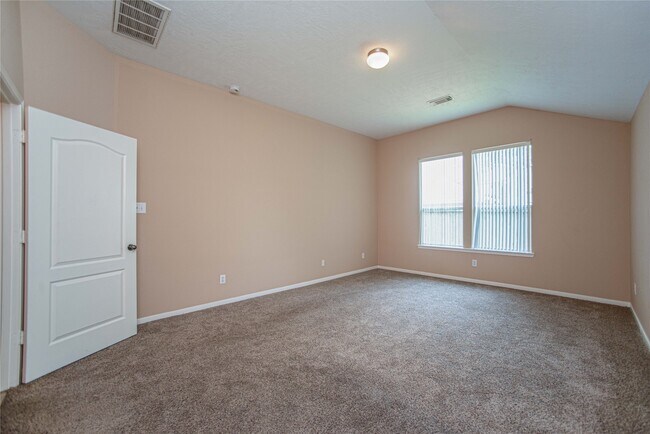 Building Photo - 20219 Suncoast Dr