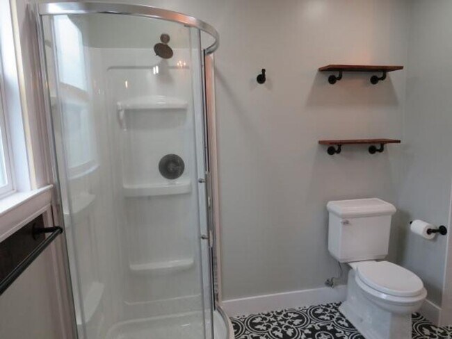 Building Photo - 2043-2045 Swazey St