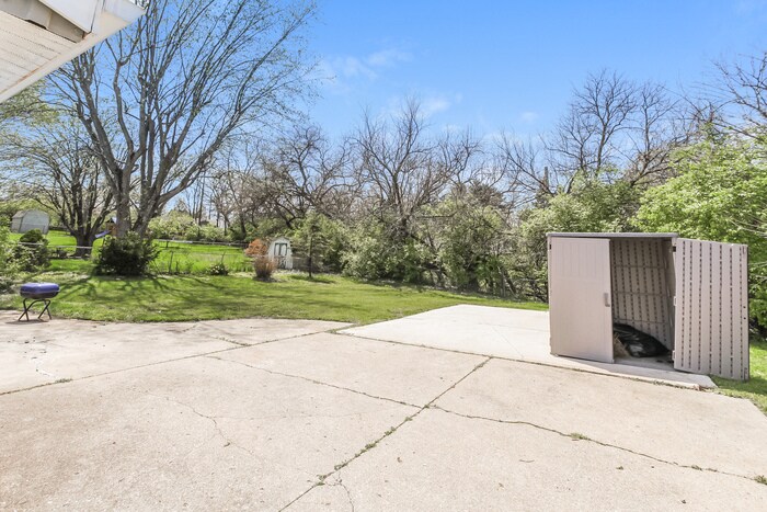 Building Photo - 3962 Woodsong Dr