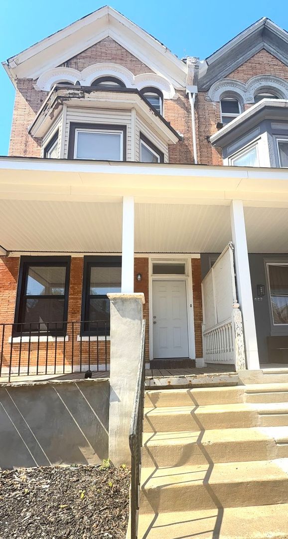 Building Photo - 451 W Bringhurst St