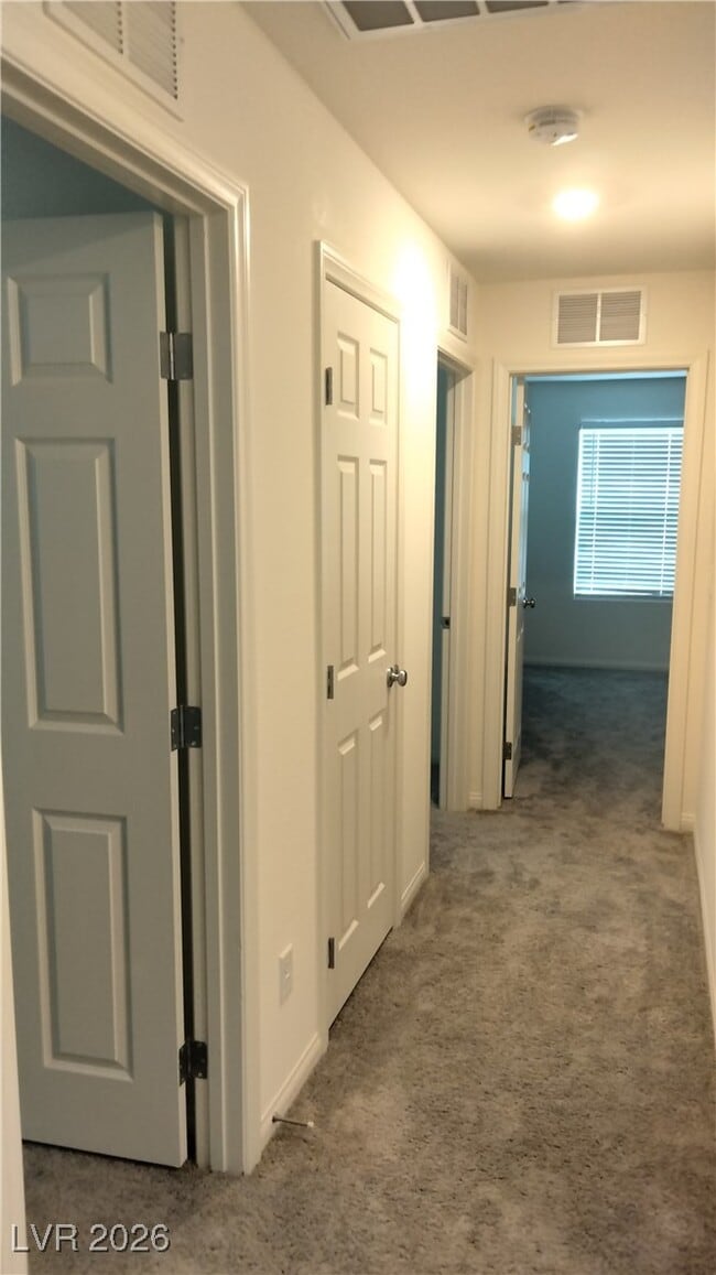 Building Photo - 7513 Lush Oasis Ave.