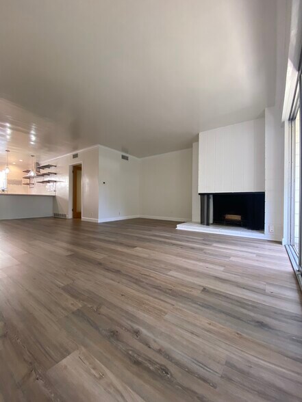Living Room and Kitchen - 241 S Barrington Ave