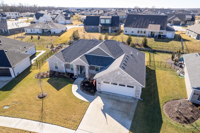 Building Photo - 4914 Glide Cv