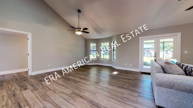 Building Photo - 18 Meigs Dr