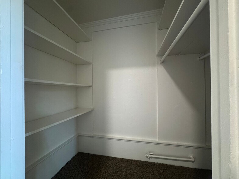 Building Photo - 3641 West St