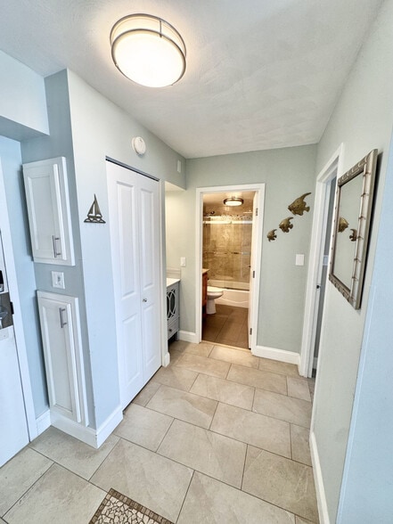 Building Photo - 303 Atlantic Ave