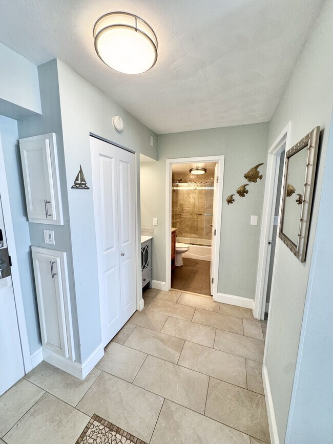 Building Photo - 303 Atlantic Ave