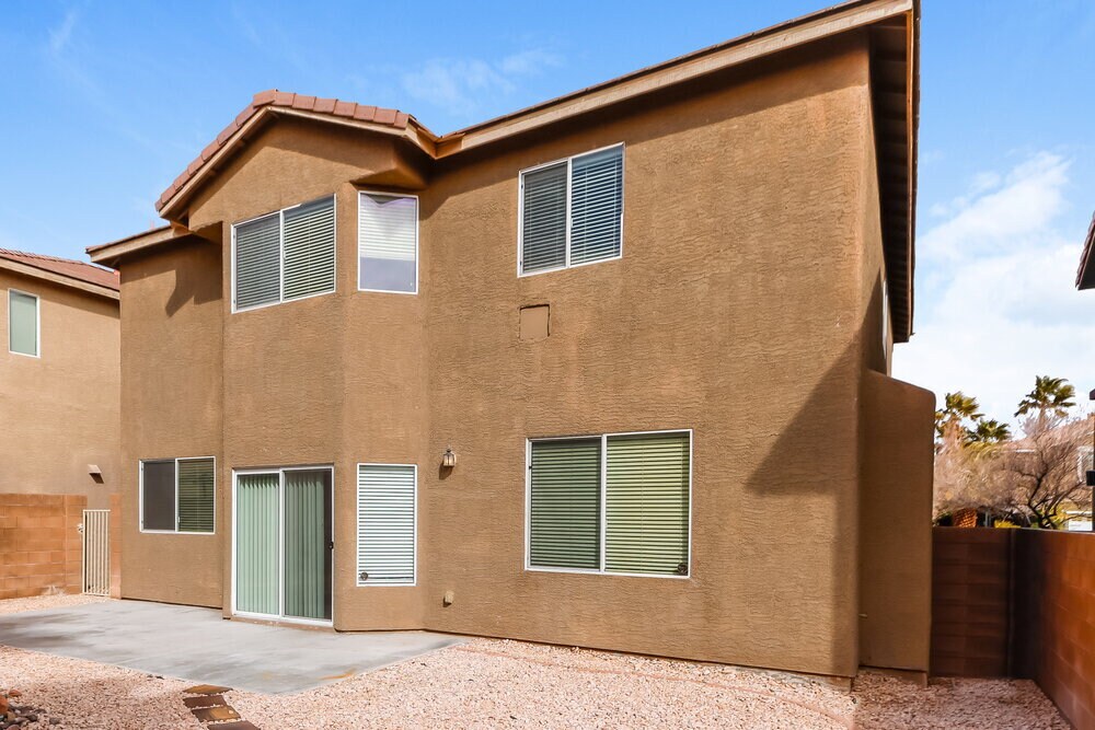 Building Photo - 9155 Dutch Oven Ct