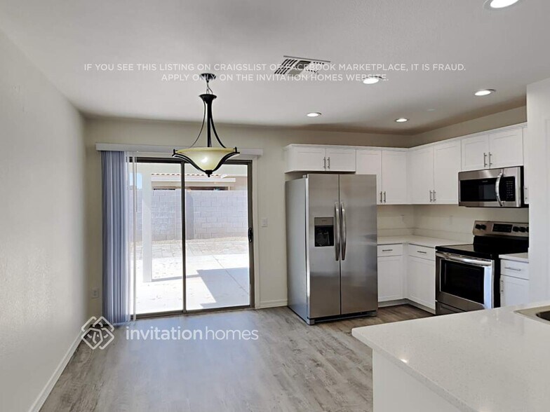 Building Photo - 2813 W Hayden Peak Dr