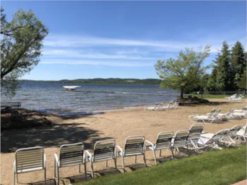 Building Photo - 5712 Shanty Creek Rd