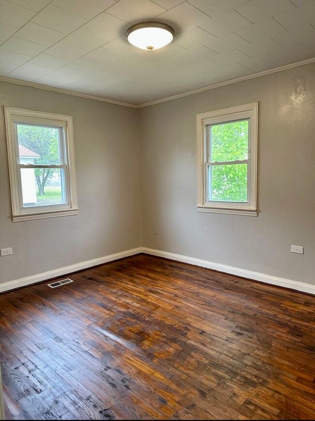Building Photo - 3 Bedroom/1 Bathroom Home in Paragould AR ...