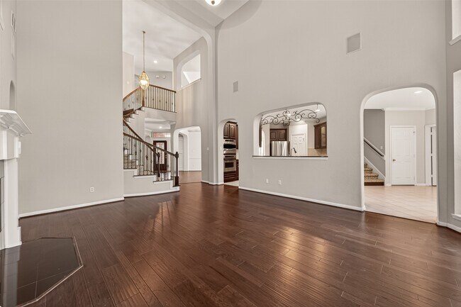 Building Photo - 8110 Clearwater Crossing
