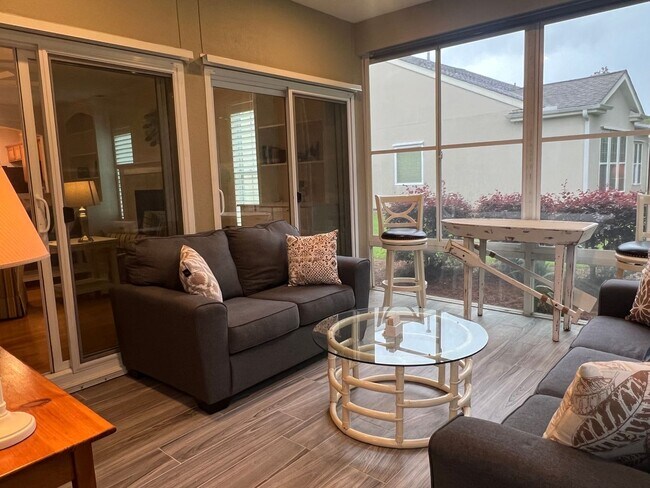 Building Photo - Lovely Furnished Home in The Haven