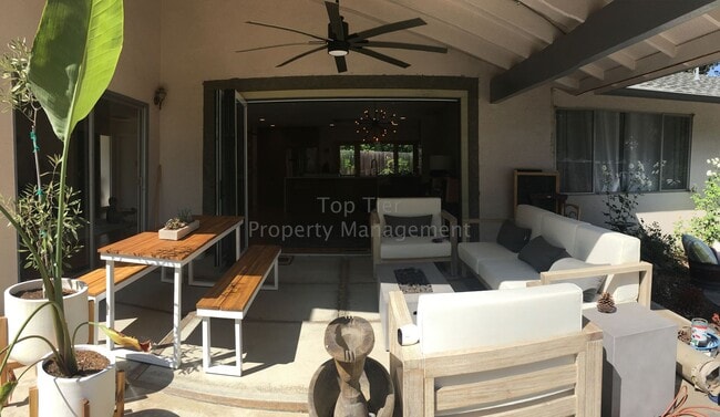 Building Photo - Beautiful, Private, Bright, Remodeled 3 Bd...