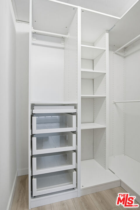 Building Photo - 911 Kings Rd