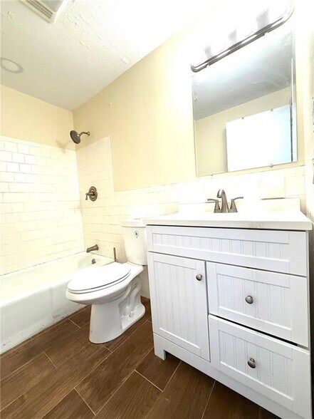 Bathroom - 53 Urban Ave