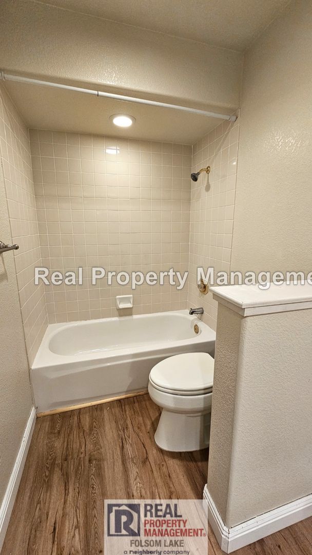 Building Photo - Gated American River Canyon North Home | 4BR / 3BA | 2,455 SF