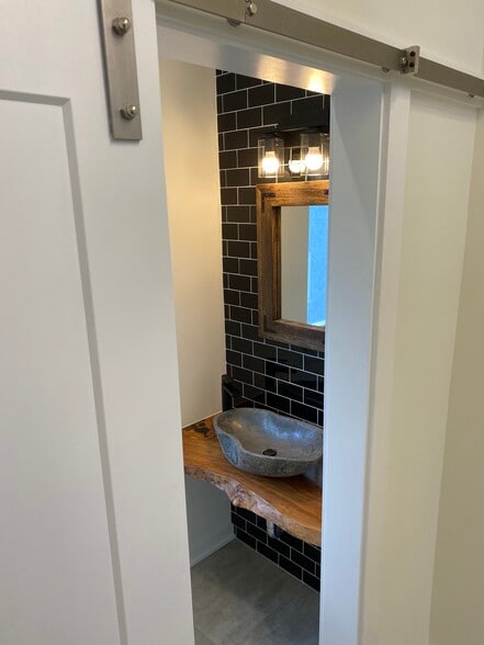 Building Photo - 3406 Conrad St