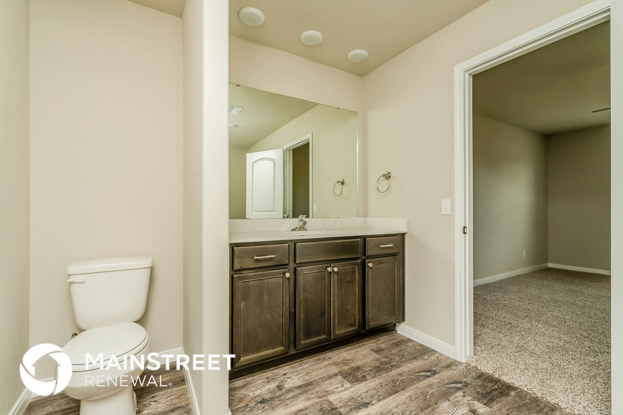 Building Photo - 904 NW 6th St