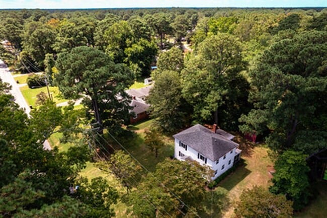 Building Photo - 3117 Sterling Point Dr