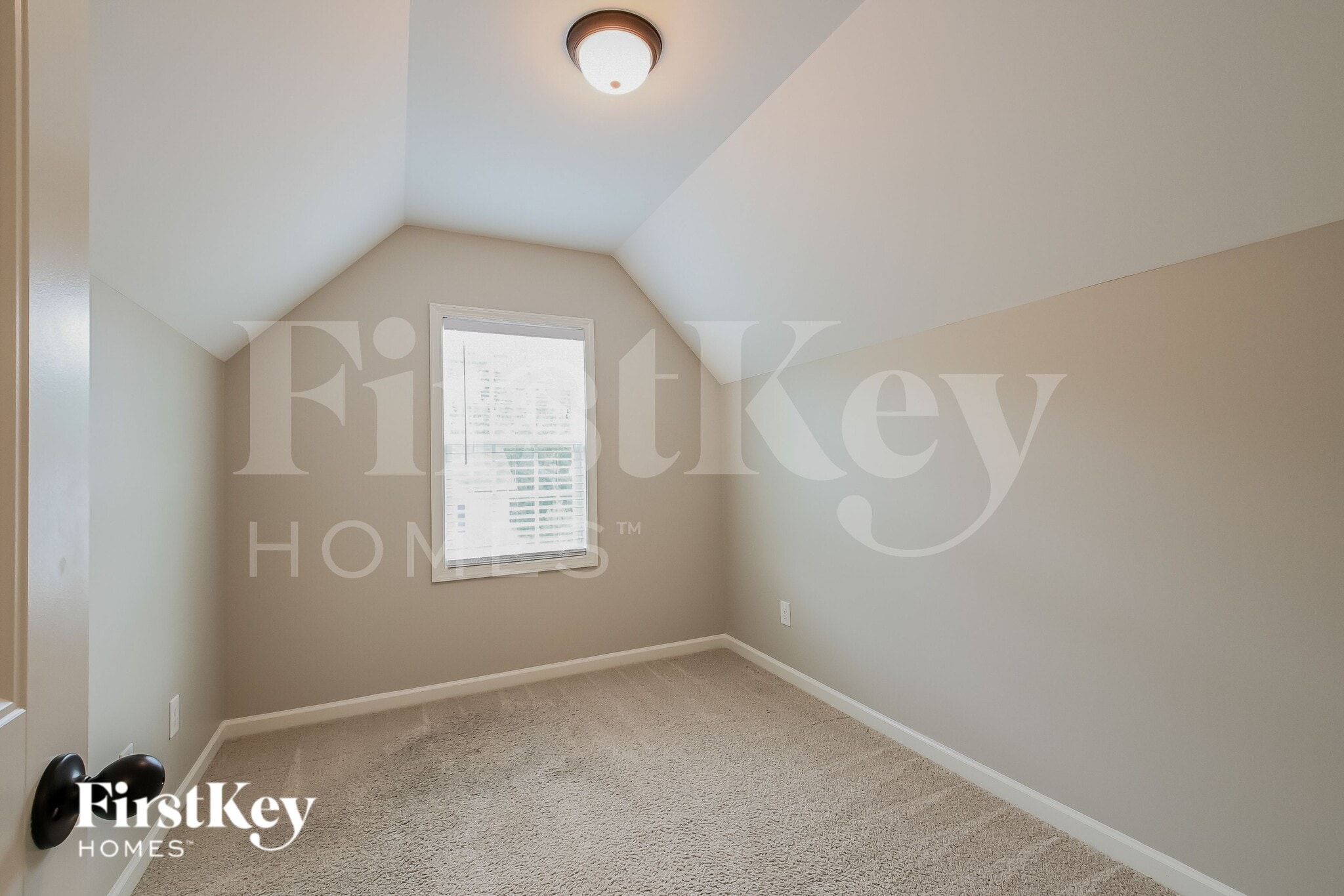 Building Photo - 78 W Lumber Ct