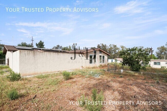 Building Photo - 151 Bonita Pl