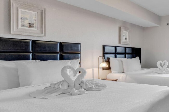 Building Photo - 1700 N Ocean Blvd