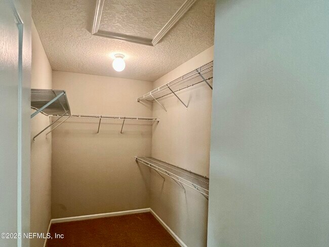 Building Photo - 12419 Jovana Rd