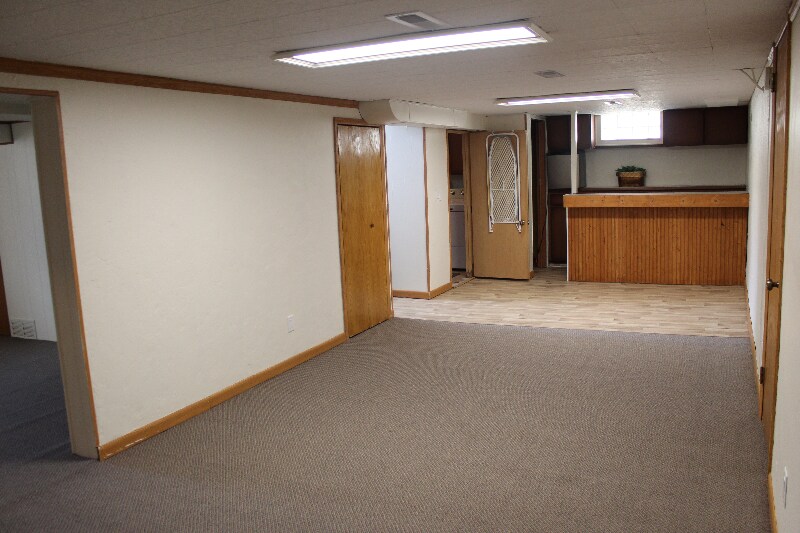 Building Photo - 8925 Wally St