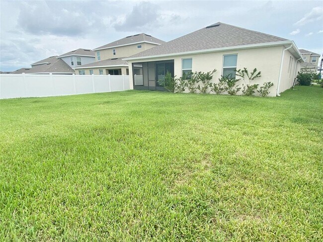 Building Photo - 536 Sapphire Dr