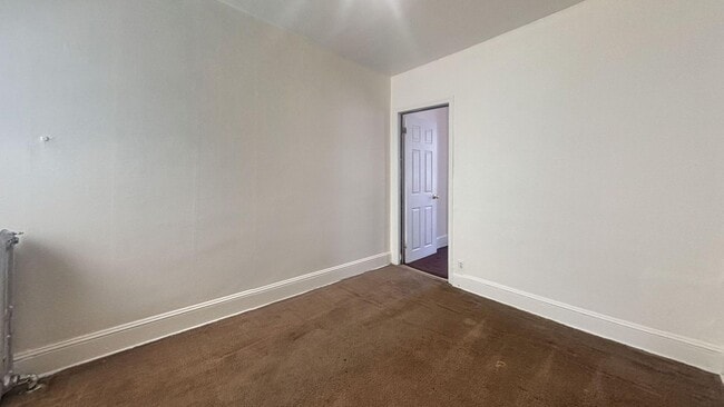 Building Photo - Charming 2-Bedroom Row Home in Philadelphia