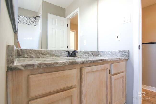 Building Photo - 7943 Audubon Dr